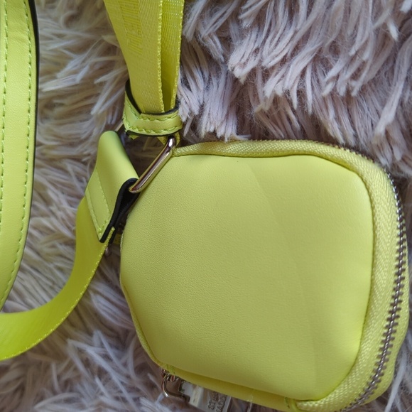 ❌SOLD❌TikTok Viral 🎥 Steve Madden Bevelyn Bag, "Lemon" - Picture 7 of 12